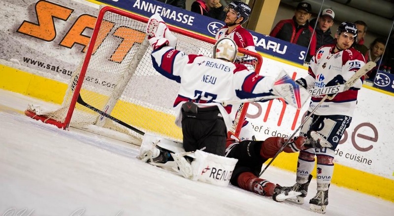 Photo hockey Ligue Magnus - Ligue Magnus : 4me journe : Chamonix  vs Angers  - Des Pionniers renversants