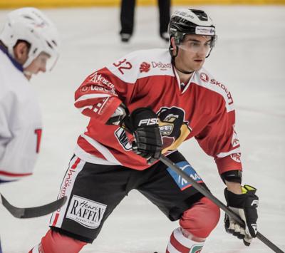 Photo hockey Ligue Magnus - Ligue Magnus : 4me journe : Morzine-Avoriaz vs Brianon  - Les Pingouins se donnent de l