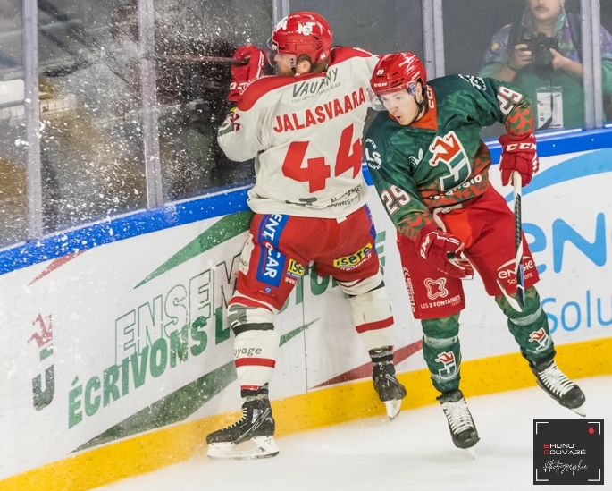 Photo hockey Ligue Magnus - Ligue Magnus : 5me journe  : Cergy-Pontoise vs Grenoble  - Grenoble enchane  Cergy
