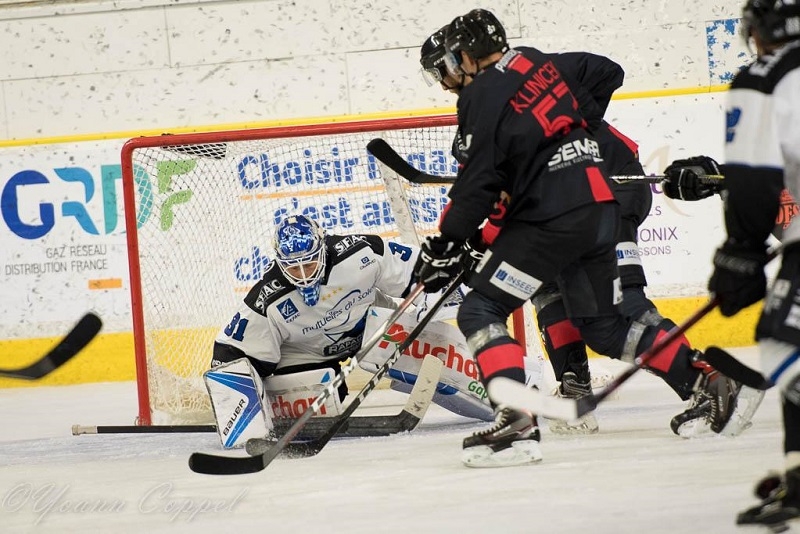 Photo hockey Ligue Magnus - Ligue Magnus : 5me journe : Chamonix  vs Gap  - Les Pionniers poursuivent leur ascension.