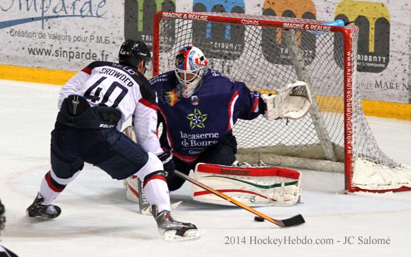 Photo hockey Ligue Magnus - Ligue Magnus : 5me journe : Grenoble  vs Angers  - Grenoble fait le mtier