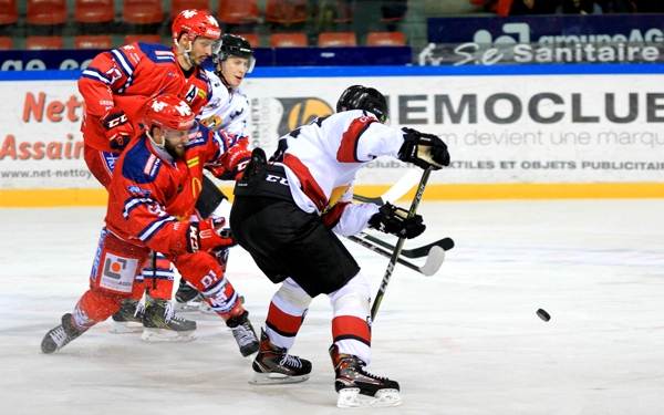 Photo hockey Ligue Magnus - Ligue Magnus : 5me journe : Grenoble  vs Chamonix  - 121 minutes 6 secondes sans prendre de but !