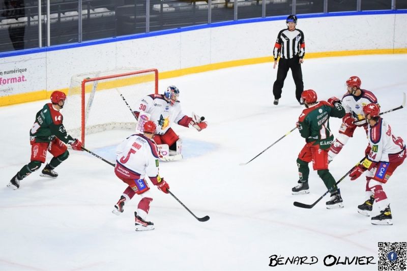 Photo hockey Ligue Magnus - Ligue Magnus : 7me journe : Cergy-Pontoise vs Grenoble  - Grenoble enchane  Cergy