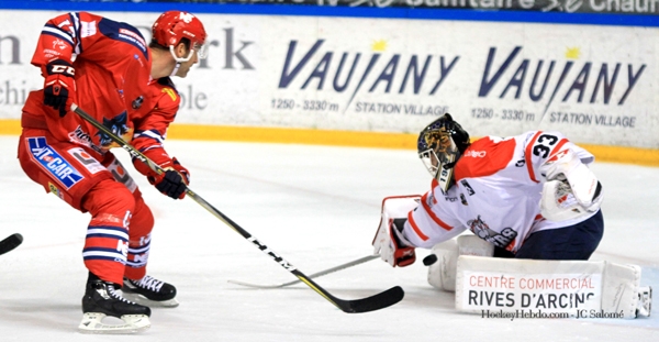 Photo hockey Ligue Magnus - Ligue Magnus : 8me journe : Grenoble  vs Bordeaux - Grenoble Bordeaux: la course poursuite