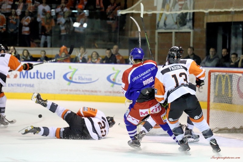 Photo hockey Ligue Magnus - Ligue Magnus : 8me journe : Mulhouse vs Epinal  - Si prs du but