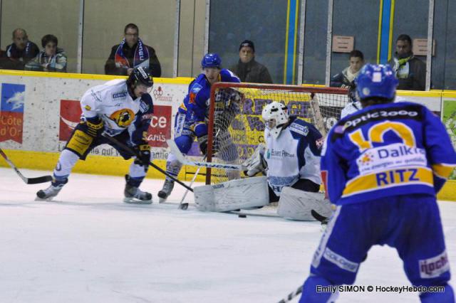 Photo hockey Ligue Magnus - Ligue Magnus : 9ème journée : Dijon vs Chamonix - Gâchis ou juste Chamonix ? Photo hockey Ligue Magnus - Ligue Magnus : 9ème journée : Dijon vs Chamonix - Gâchis ou juste Chamonix ?