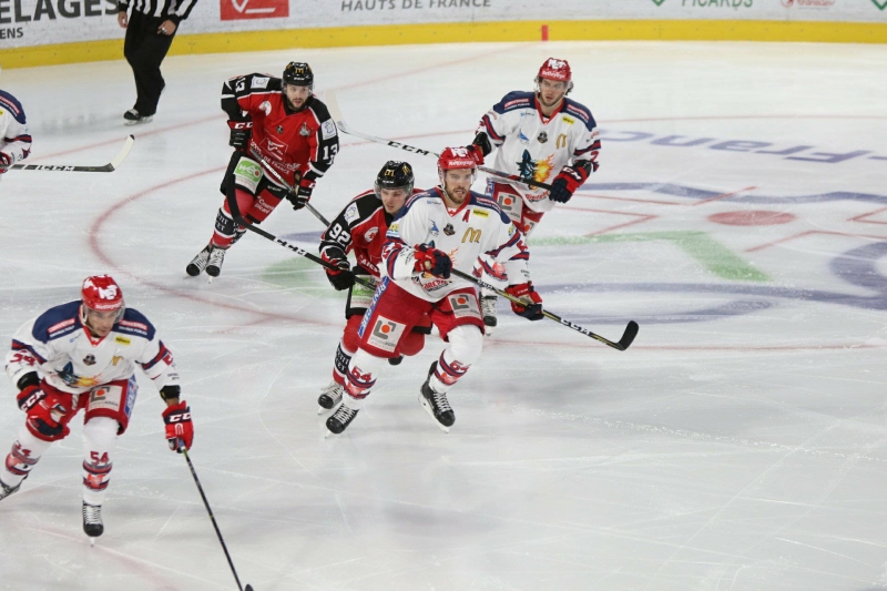 Photo hockey Ligue Magnus - Ligue Magnus : 9ème journée : Amiens vs Grenoble - Une victoire opportuniste de Grenoble Photo hockey Ligue Magnus - Ligue Magnus : 9ème journée : Amiens vs Grenoble - Une victoire opportuniste de Grenoble