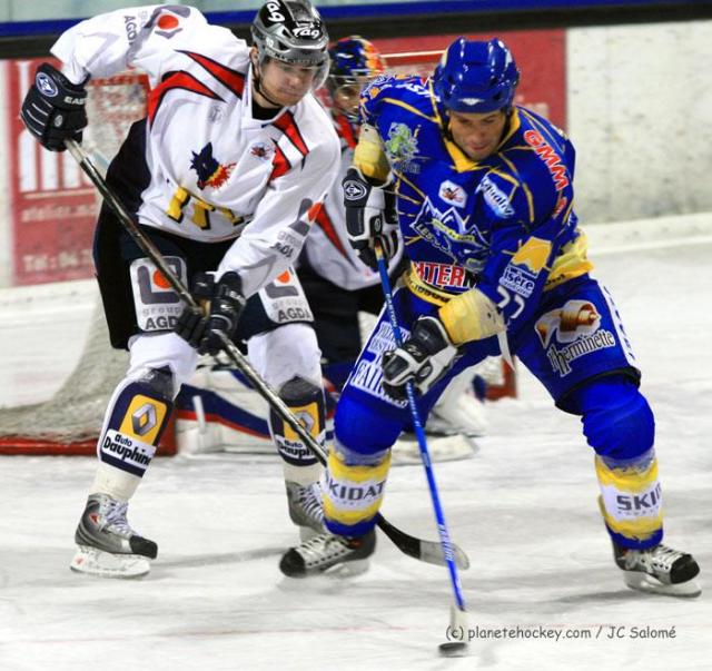Photo hockey Ligue Magnus - Ligue Magnus - Amical : Grenoble simpose facilement face aux Ours.