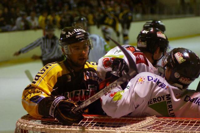 Photo hockey Ligue Magnus - Ligue Magnus - Amiens-Rouen - Physique et engag