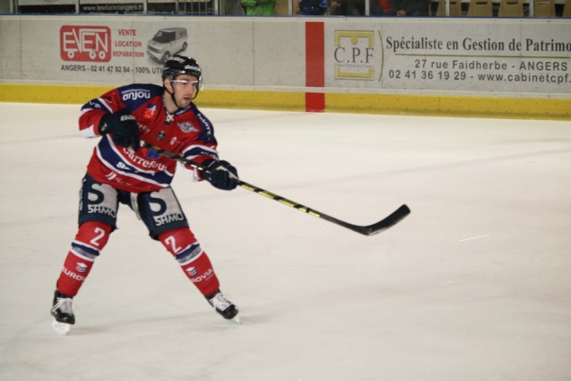 Photo hockey Ligue Magnus - Ligue Magnus : Angers  (Les Ducs) - Angers - Entretien avec Mathieu GAGNON