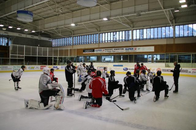 Photo hockey Ligue Magnus - Ligue Magnus : Chamonix / Morzine (Les Pionniers) - LM : Christophe Ville, le salut passera par ltat desprit