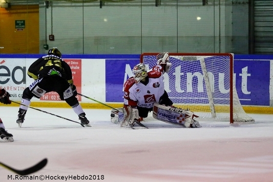 Photo hockey Ligue Magnus - Ligue Magnus : demi-finale, match 2 : Rouen vs Amiens  - Les Dragons galisent