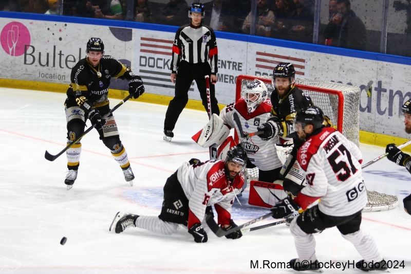 Photo hockey Ligue Magnus - Ligue Magnus - Finale match 1 : Rouen vs Bordeaux - LM : Des Boxers plus mordants.