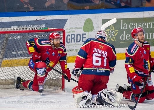 Photo hockey Ligue Magnus - Ligue Magnus - Finale match 3 : Grenoble  vs Rouen - Grenoble Rouen M3: retour (timide) du Dragon