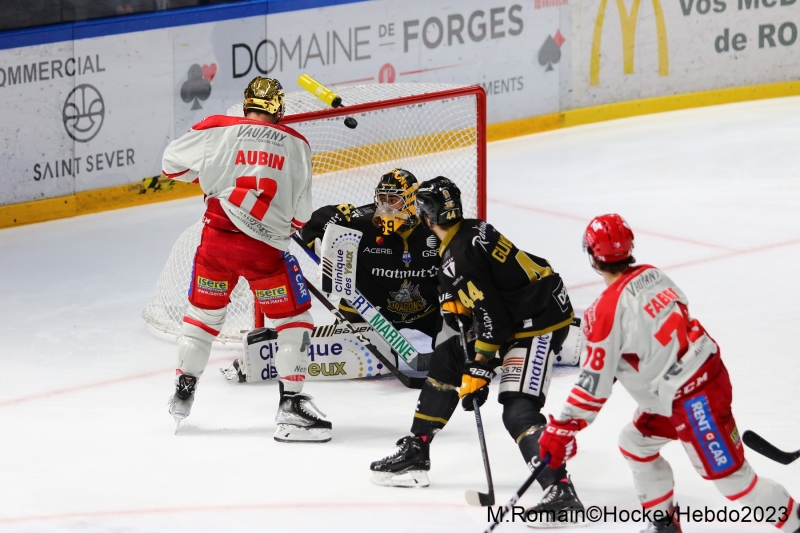 Photo hockey Ligue Magnus - Ligue Magnus : finale match 6 : Rouen vs Grenoble  - LM : 17ème titre pour les dragons.