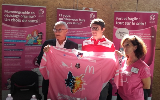 Photo hockey Ligue Magnus - Ligue Magnus : Grenoble (Les Brûleurs de Loups) - Octobre Rose avec les Brûleurs de Loups Photo hockey Ligue Magnus - Ligue Magnus : Grenoble (Les Brûleurs de Loups) - Octobre Rose avec les Brûleurs de Loups