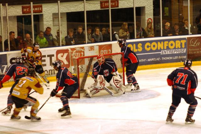 Photo hockey Ligue Magnus - Ligue Magnus : Morzine-Avoriaz (Les Pingouins) - Les Pingouins corrigent Milan