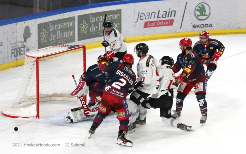 Photo hockey Ligue Magnus - Ligue Magnus - Plutt entranement quamical !