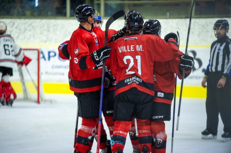 Photo hockey Ligue Magnus - Ligue Magnus - Poule de Maintien - J2 : Chamonix  vs Anglet - Un duel tendu, une victoire pr�cieuse pour Chamonix