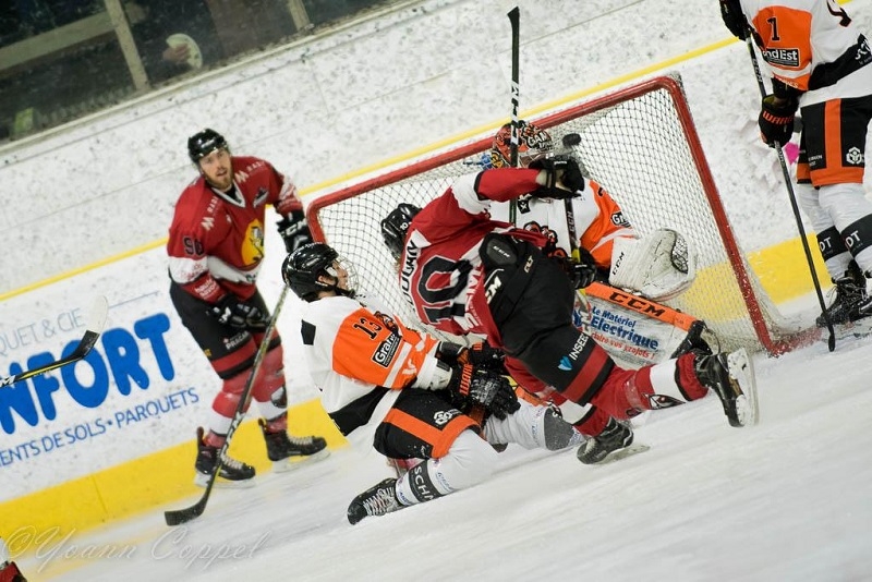 Photo hockey Ligue Magnus - Ligue Magnus : poule de maintien, 1re journe : Chamonix  vs Epinal  - Gameyover pour les Pionniers 