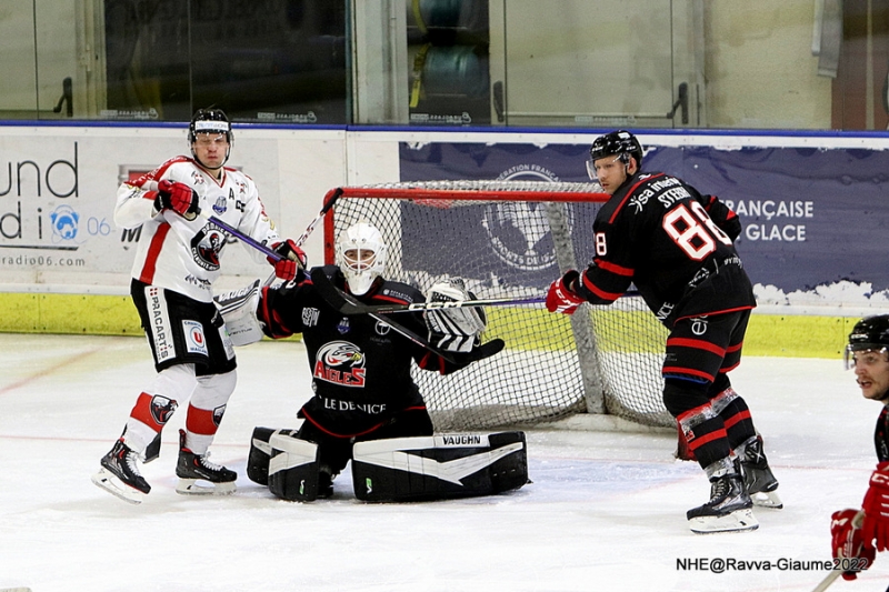 Photo hockey Ligue Magnus - Ligue Magnus - Poule Maintien - J5 : Nice vs Chamonix  - LM - Maintien : Le festival offensif des Aigles