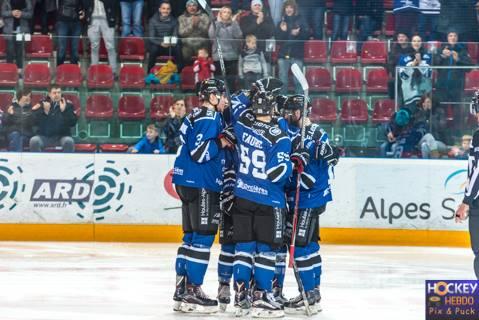 Photo hockey Ligue Magnus - Ligue Magnus : quart de finale, match 2 : Gap  vs Epinal  - LM : Les Rapaces font le break 