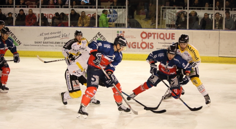 Photo hockey Ligue Magnus - Ligue Magnus : quart de finale, match 4 : Angers  vs Rouen - LM : Les Ducs fatiguent