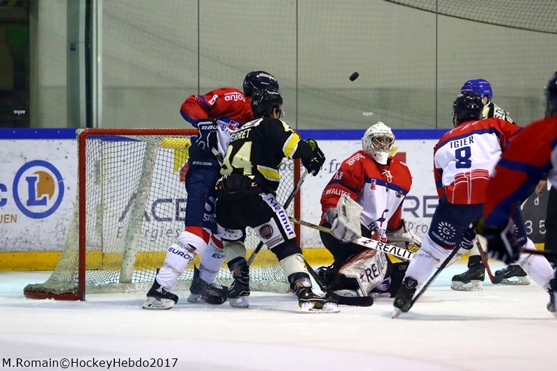 Photo hockey Ligue Magnus - Ligue Magnus : quart de finale, match 5 : Rouen vs Angers  - LM : Rouen reprend la main.