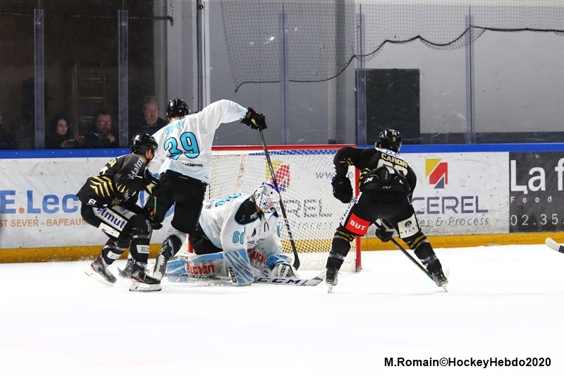 Photo hockey Ligue Magnus - Ligue Magnus - Quart de finale match 1 : Rouen vs Gap  - LM : Les dragons dans la douleur