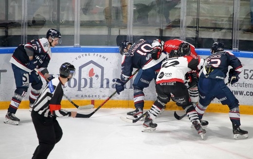 Photo hockey Ligue Magnus - Ligue Magnus - Quart de finale match 2 : Angers  vs Bordeaux - P off 1/4 - Angers remporte de match 2