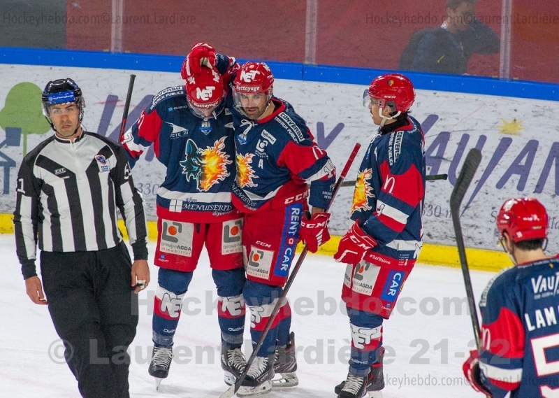 Photo hockey Ligue Magnus - Ligue Magnus - Quart de finale match 2 : Grenoble  vs Bordeaux - Grenoble garde le contrle 