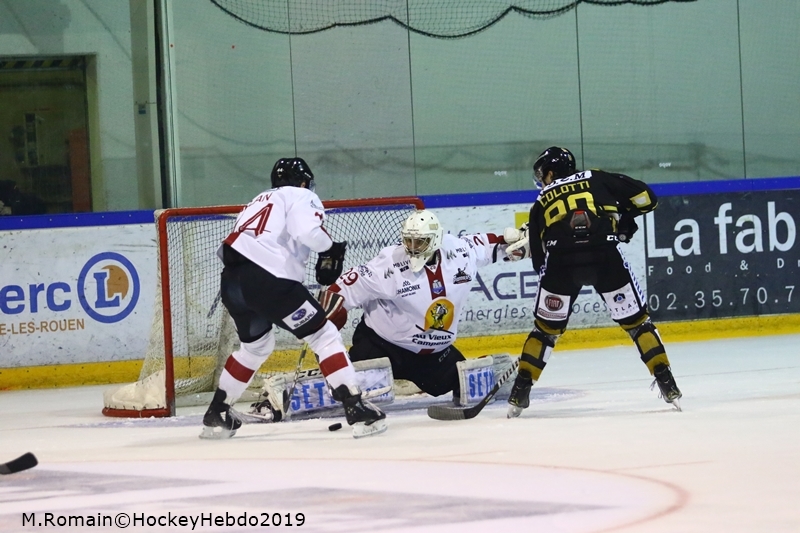 Photo hockey Ligue Magnus - Ligue Magnus - Quart de finale match 2 : Rouen vs Chamonix  - Les Dragons asphyxient les Pionniers