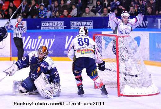 Photo hockey Ligue Magnus - Ligue Magnus, 13�me journ�e : Grenoble  vs Epinal  - Grenoble : le temps des cadeaux !