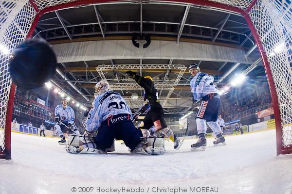 Photo hockey Ligue Magnus - Ligue Magnus: 15me journe : Strasbourg  vs Angers  - A 52 secondes de l