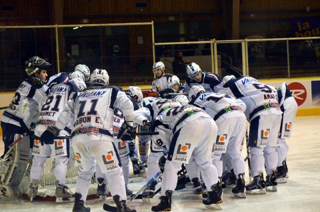 Photo hockey Ligue Magnus - Ligue Magnus, 23me journe : Chamonix  vs Grenoble  - Les Brleurs au physique