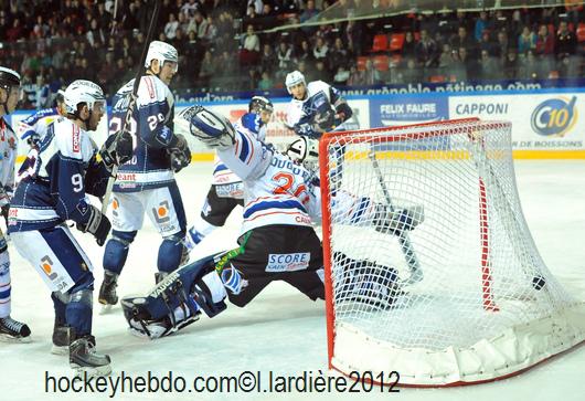 Photo hockey Ligue Magnus - Ligue Magnus, 26�me journ�e : Grenoble  vs Caen  - Grenoble coule le Drakkar 