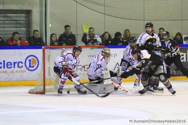 Photo hockey Ligue Magnus - Ligue Magnus, quarts de finale, match 3 : Rouen vs Grenoble  - Un pas de plus