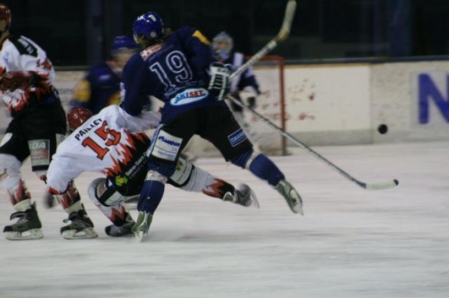 Photo hockey Ligue Magnus - LM - 23me journe : Mont-Blanc vs Neuilly/Marne - Une victoire dans la douleur