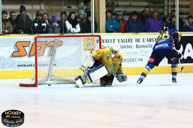 Photo hockey Ligue Magnus - LM playoff, 1er tour, match 2 : Chamonix  vs Dijon  - Bis repetita au deuxime acte