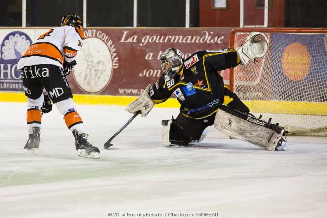 Photo hockey Ligue Magnus - LM playoff, 1er tour, match 4 : Strasbourg  vs Epinal  - LEtoile Noire na pas dit son dernier mot