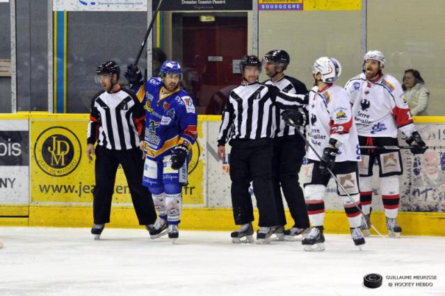 Photo hockey Ligue Magnus - LM playoff 1/2 finale, match 3 : Dijon  vs Brianon  - Les Ducs dos au mur