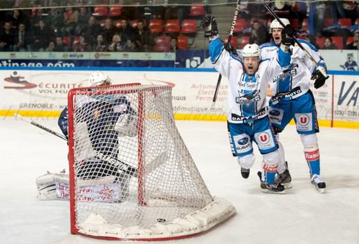 Photo hockey Ligue Magnus - LM playoff 1er tour, match 5 : Grenoble  vs Gap  - Grenoble : chec et Gap !