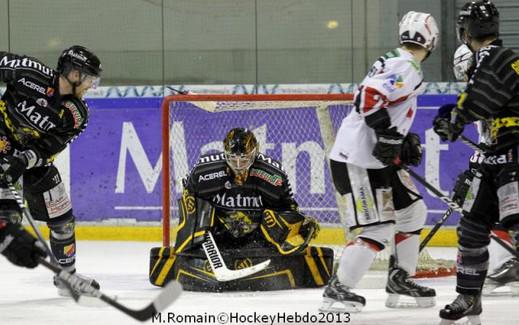 Photo hockey Ligue Magnus - LM Playoffs : 1/2, match 1 : Rouen vs Brianon  - Les Diables  la fte !