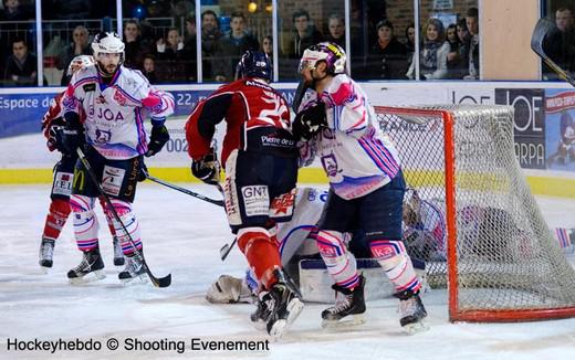 Photo hockey Ligue Magnus - LM Playoffs : 1/2, match 2 : Angers  vs Epinal  - Les Ducs se donnent de lair