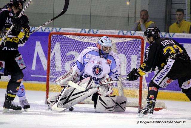 Photo hockey Ligue Magnus - LM Playoffs : 1/2 finale , match 2 : Rouen vs Angers  - Hold up des Ducs 