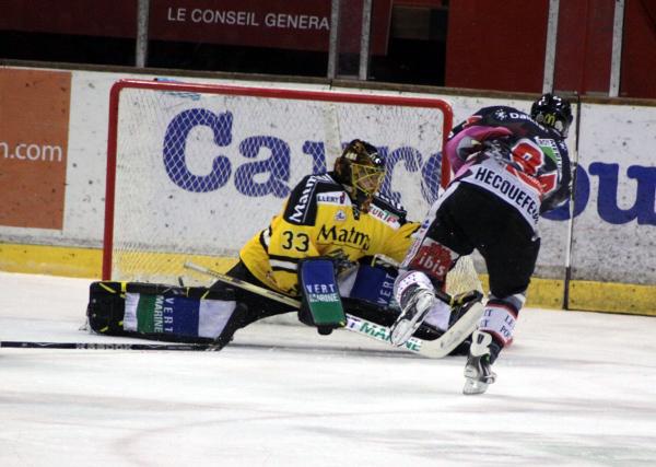 Photo hockey Ligue Magnus - LM playoffs : 1/2 finale, match 3 : Amiens  vs Rouen - Et  la fin 