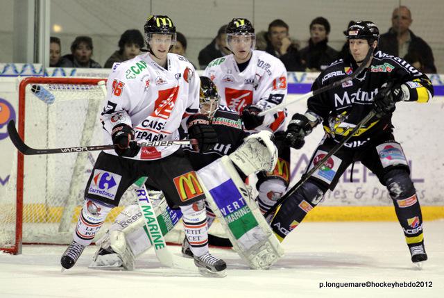 Photo hockey Ligue Magnus - LM Playoffs : 1/4 , match 1 : Rouen vs Amiens  - Derby gagnant pour les Gothiques