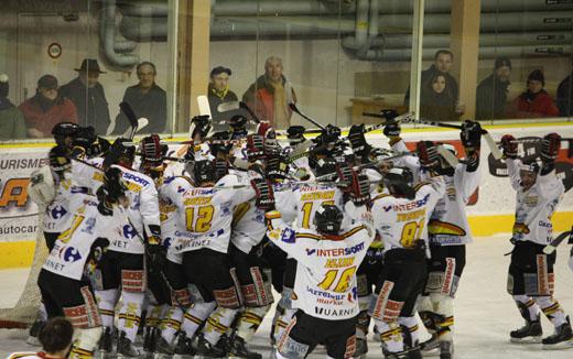 Photo hockey Ligue Magnus - LM playoffs : 1er tour, match 3 : Chamonix  vs Morzine-Avoriaz - Morzine plus conqurant