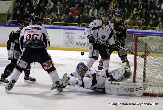 Photo hockey Ligue Magnus - LM Playoffs : Finale, match 6 : Rouen vs Angers  - Ca ira en 7