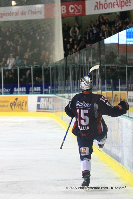 Photo hockey Ligue Magnus - Play-off :  finale, match 4 : Grenoble  vs Brianon  - Dans la lgende